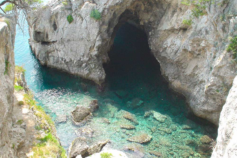 Grotta delle Viole Tremiti