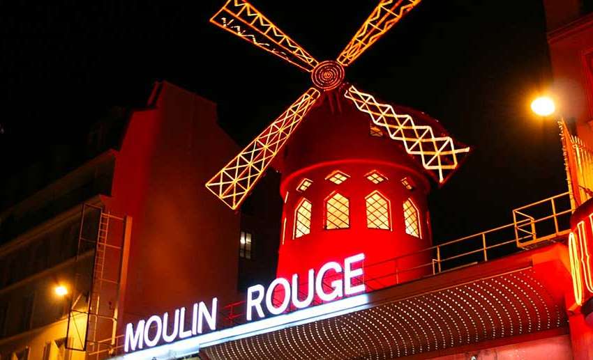Come visitare il Moulin Rouge