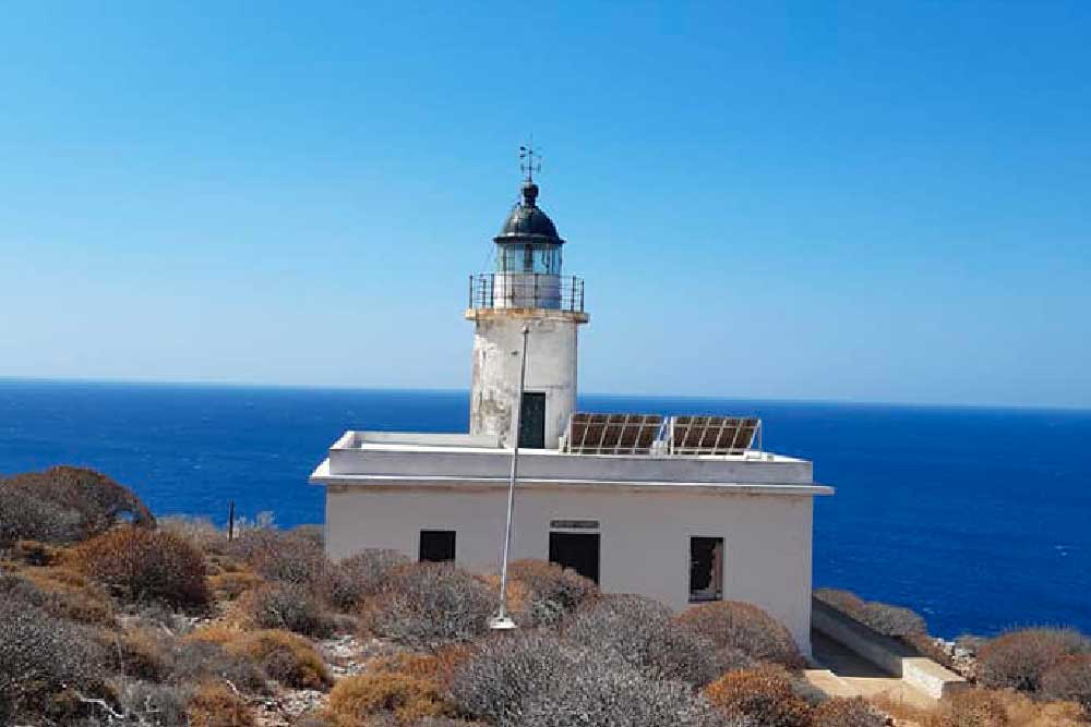  Faro Folegandros