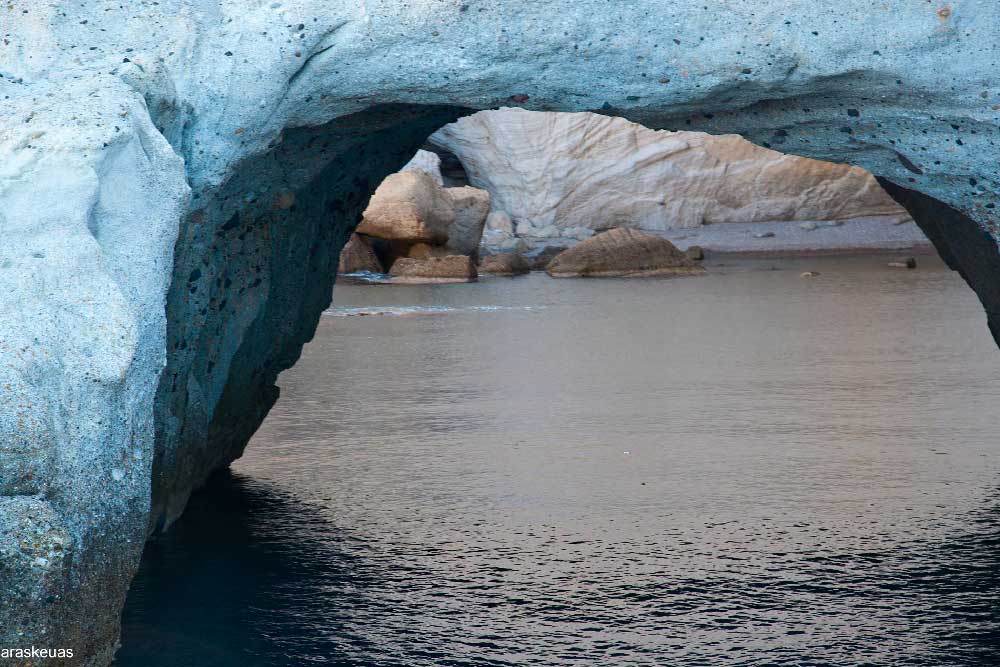 Grotta di Sikia