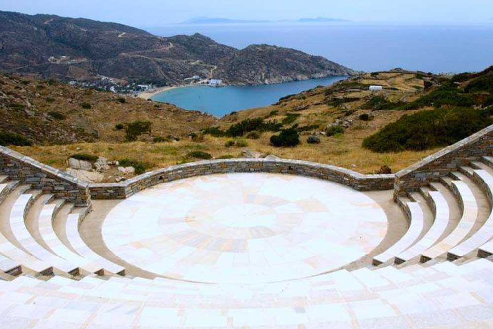 Odysseas Elytis Theatre a Ios