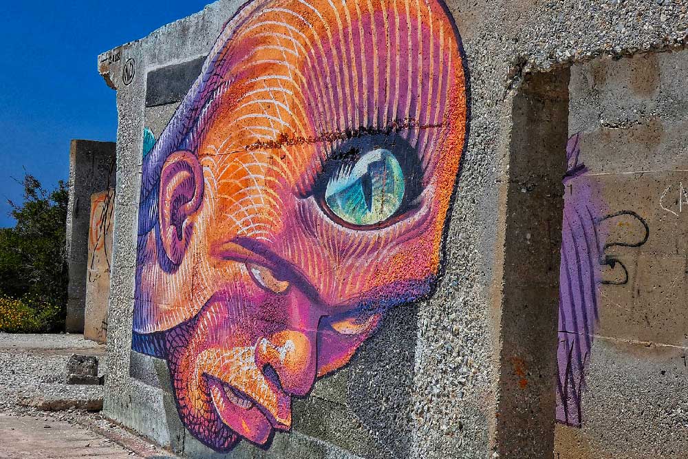 street art ad Alyko Naxos