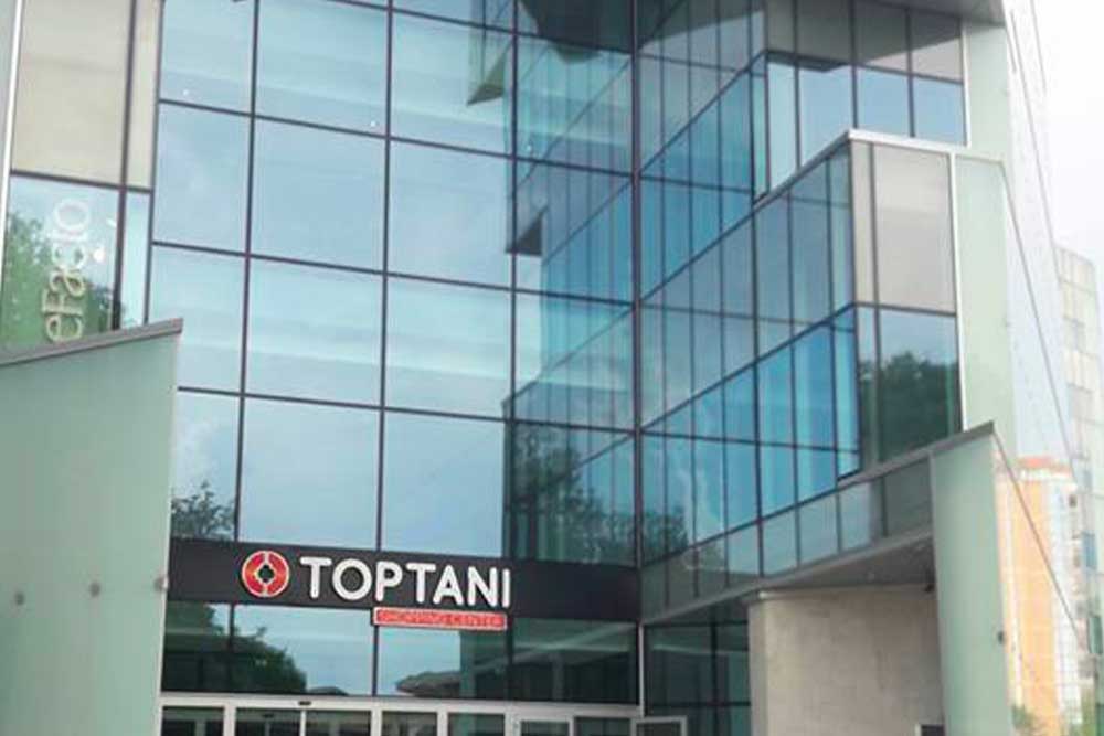 Toptani Shopping Center