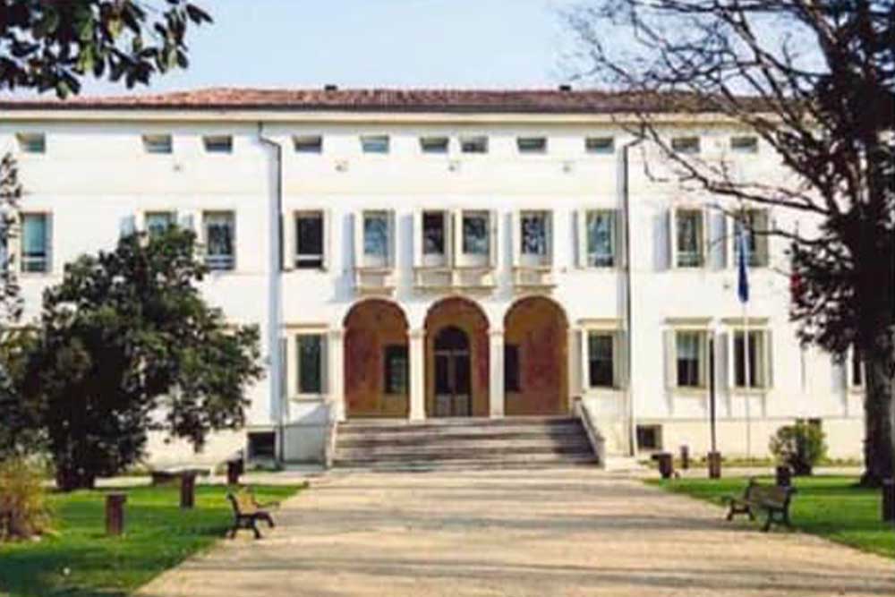 Villa Bassi 